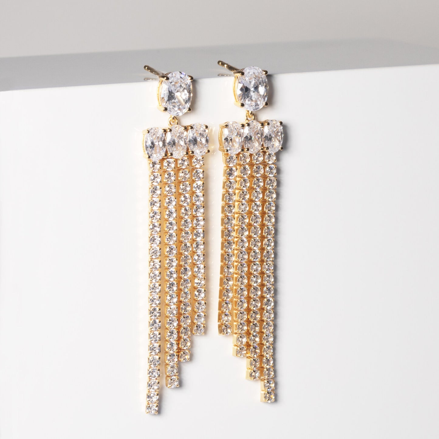 18K gold plated | White