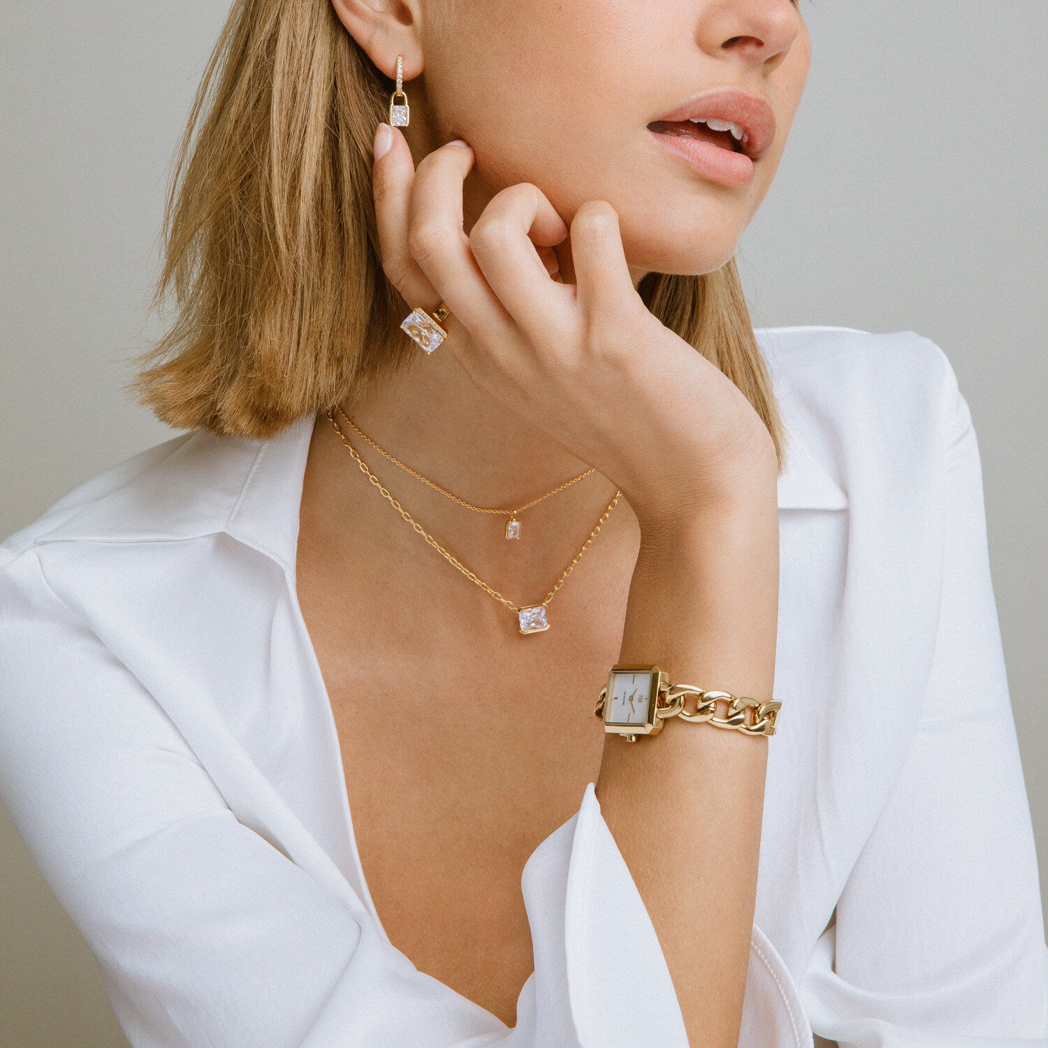 18K gold plated | White