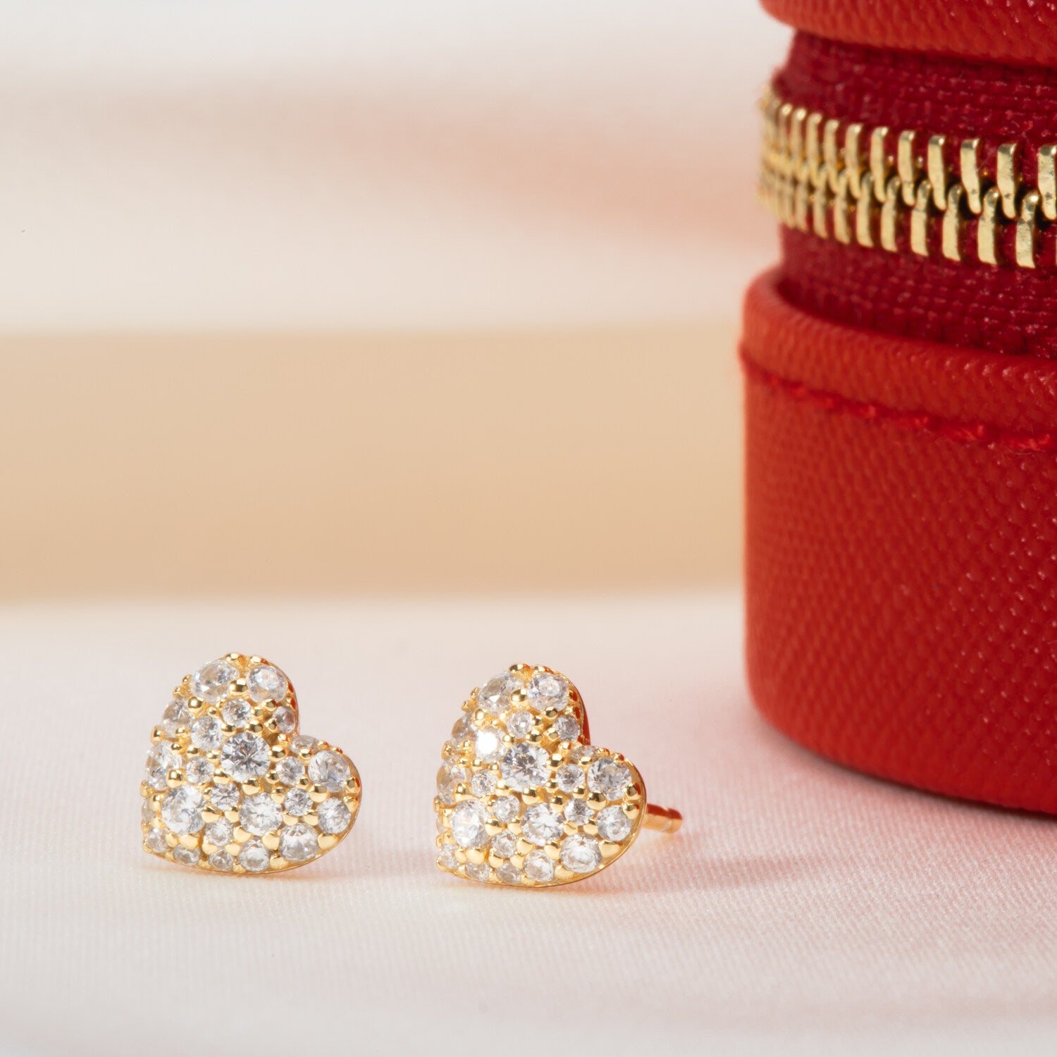 18K gold plated | White