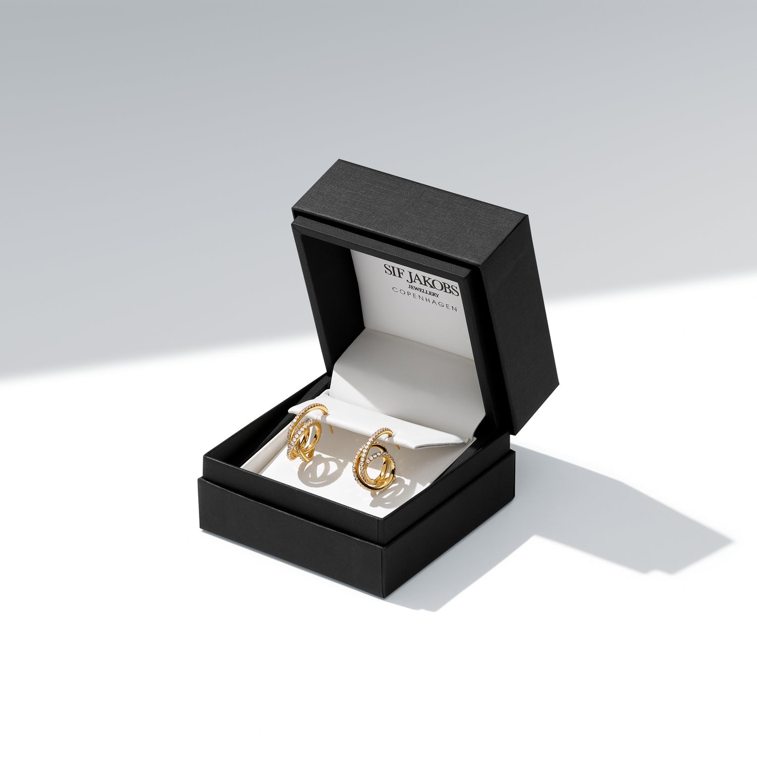 Sif Jakobs Jewellery Orecchini SJ-E338-CZ – Cerchio In Argento Rodiato Con Zirconi Bianchi, Ø 14mm