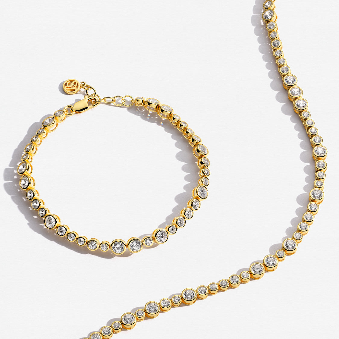 18K gold plated | White