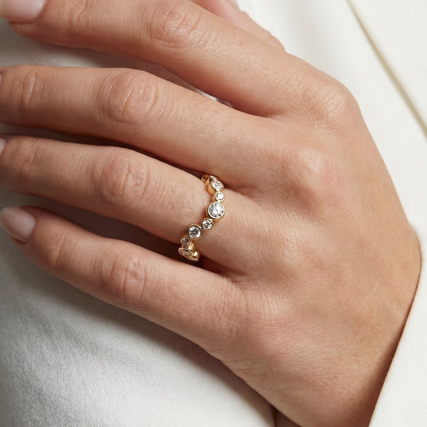 18K gold plated | White | 60, 18K gold plated | White | 58, 18K gold plated | White | 56, 18K gold plated | White | 54, 18K gold plated | White | 52, 18K gold plated | White | 50