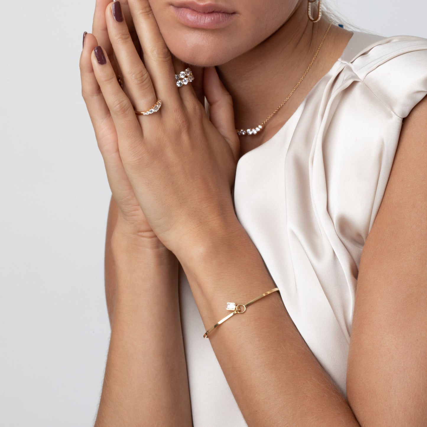 18K gold plated | White