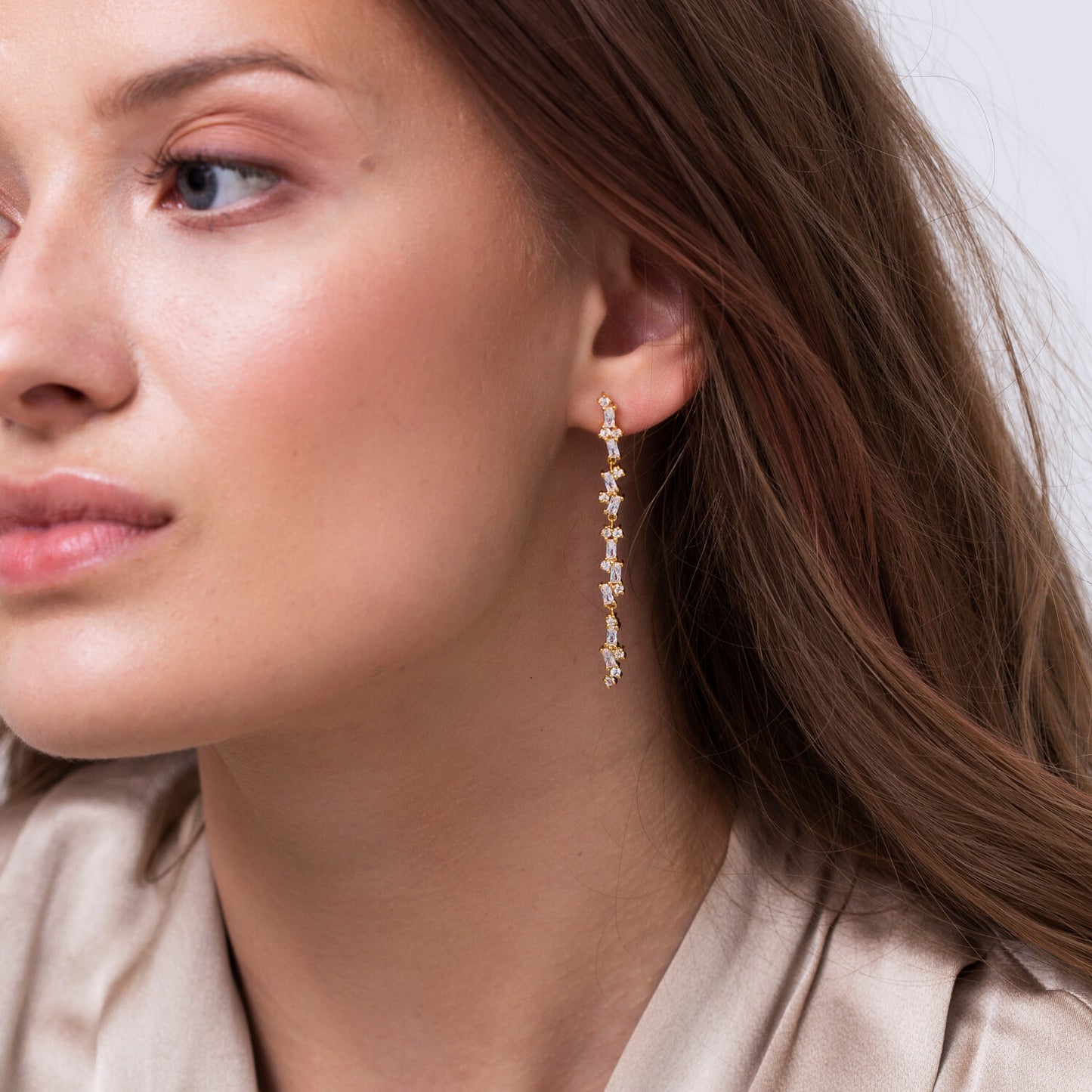 18K gold plated | White