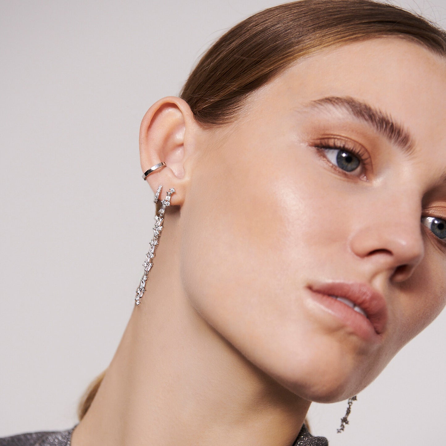 925 Sterling silver | White